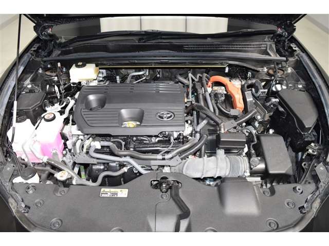Toyota Crown Sport 12