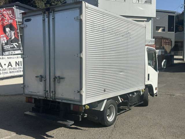 Isuzu Elf 5