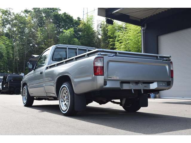 Toyota Hilux 10