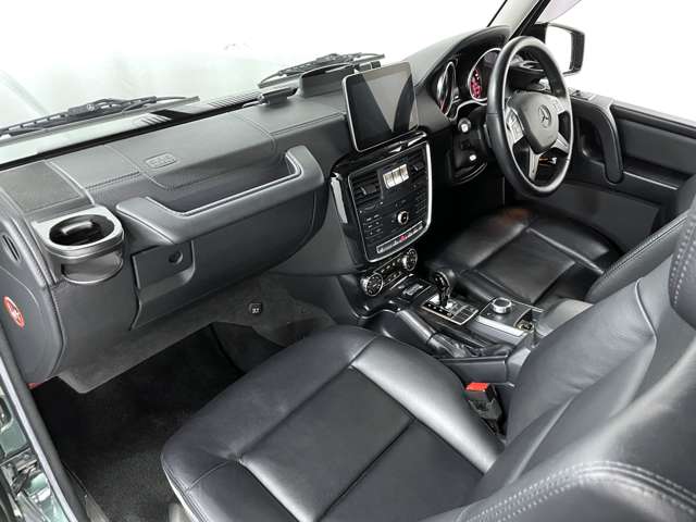 Mercedes-Benz G-Class 7