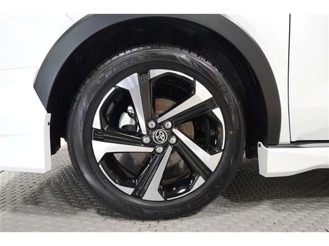 Toyota Raize 9