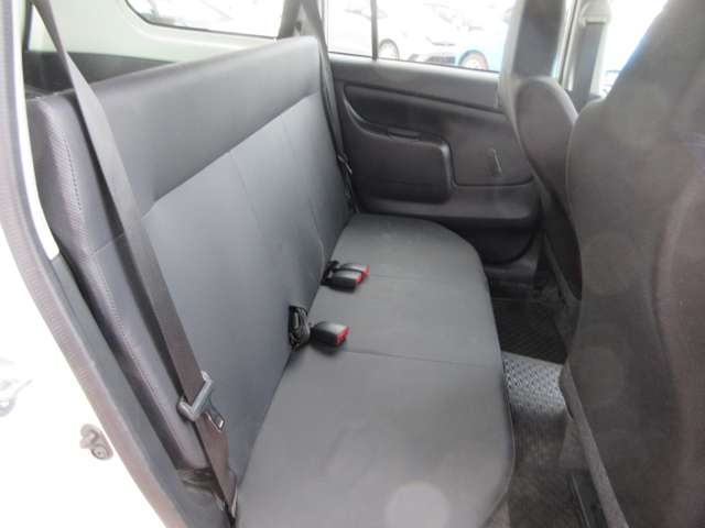 Toyota Probox Van 12