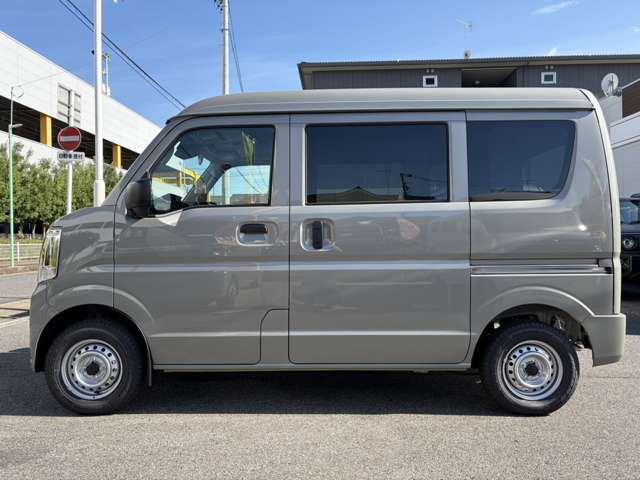 Suzuki Every 12