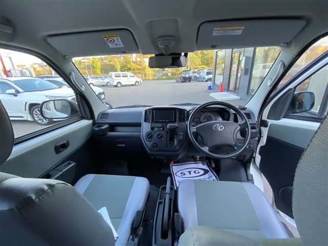 Toyota Town Ace Van 7