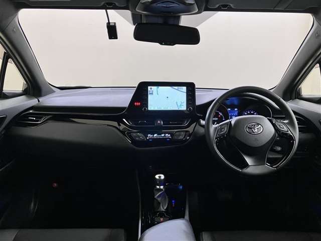 Toyota C-HR 8