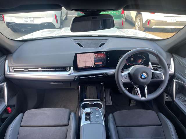 BMW X1 6