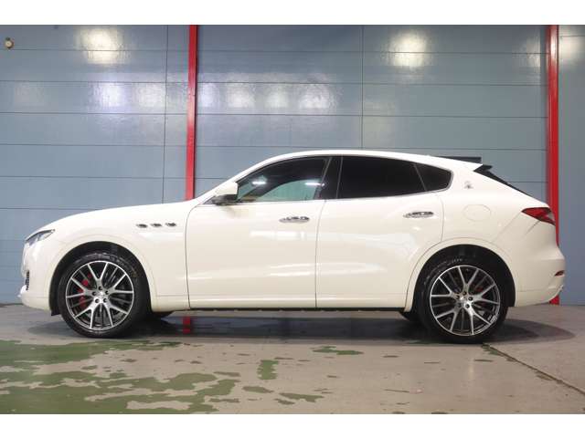 Maserati Levante 6