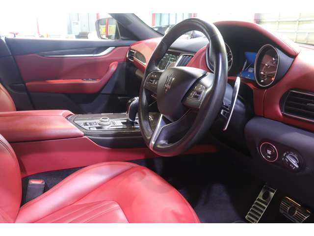 Maserati Levante 10