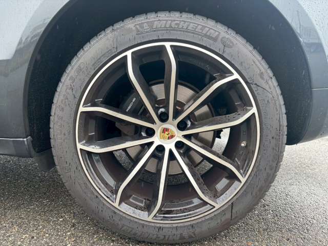 Porsche Macan 12