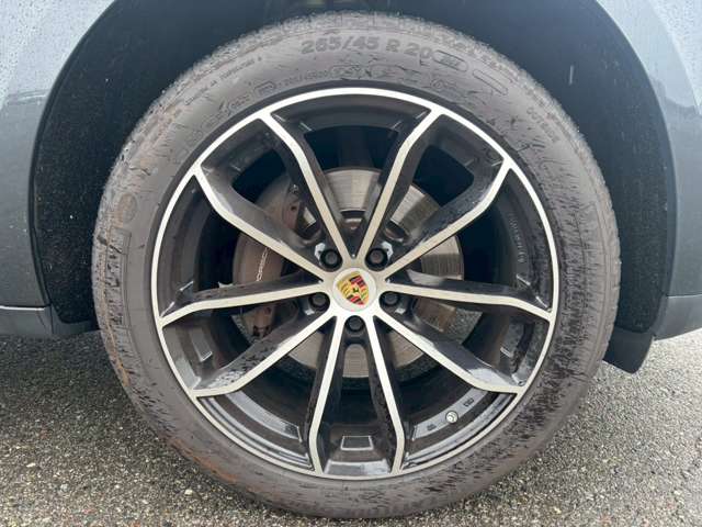 Porsche Macan 10