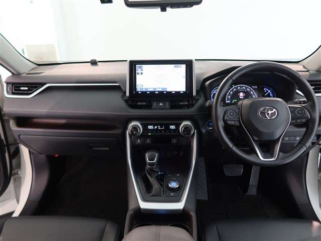 Toyota RAV4 8