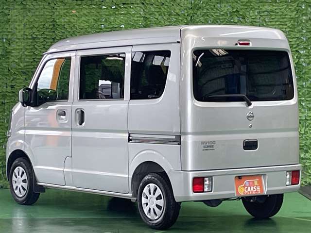 Nissan NV100 Clipper 11
