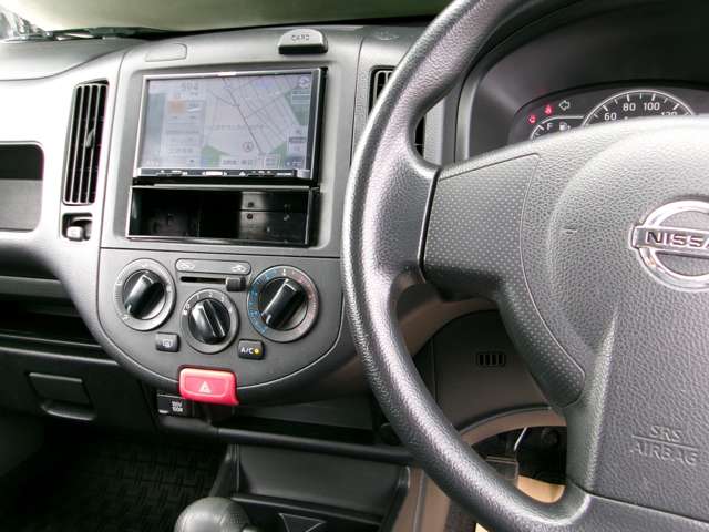 Nissan NV150 AD 8