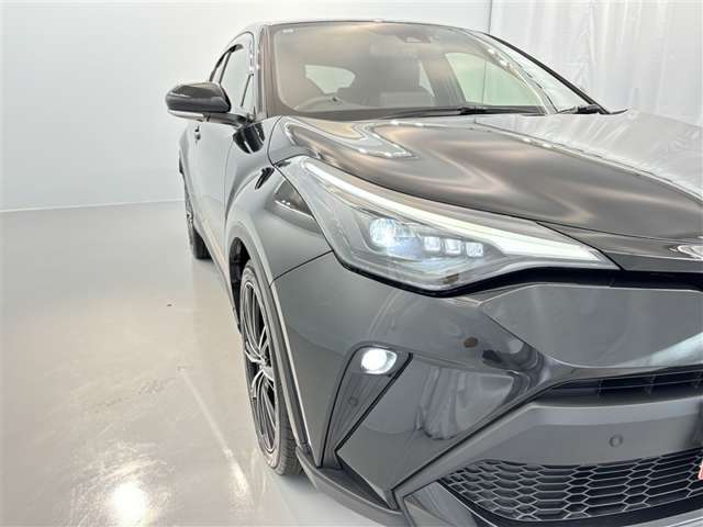 Toyota C-HR 8