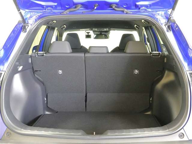 Toyota Corolla Cross 12