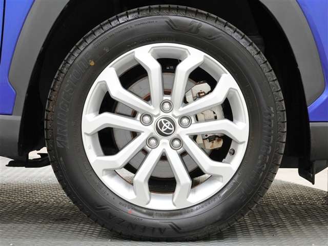 Toyota Corolla Cross 6