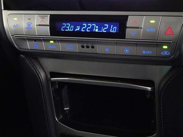 Toyota Land Cruiser Prado 12