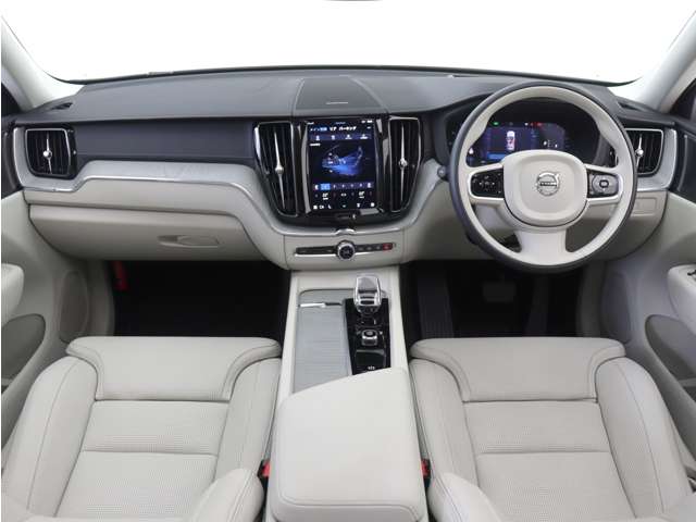 Volvo XC60 4