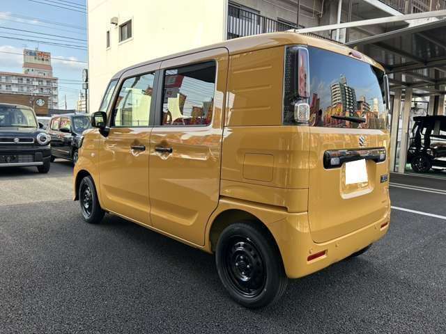 Suzuki Spacia Base 7