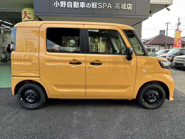 Suzuki Spacia Base 10