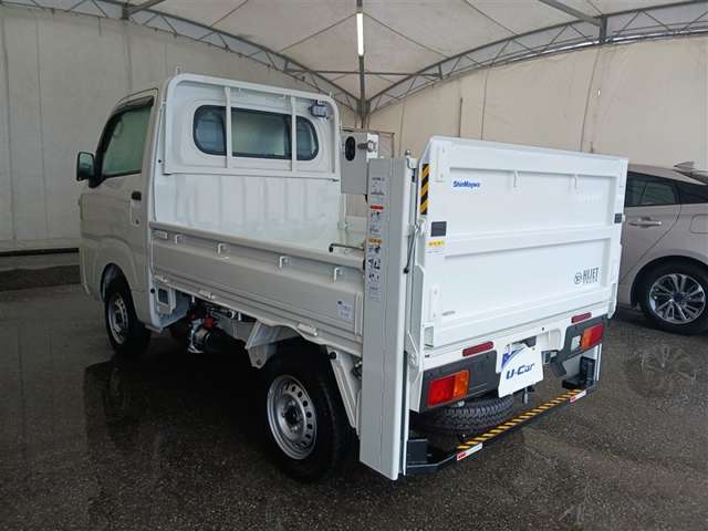Daihatsu Hijet Truck 4