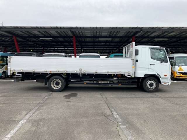 Mitsubishi Fuso Fighter 11