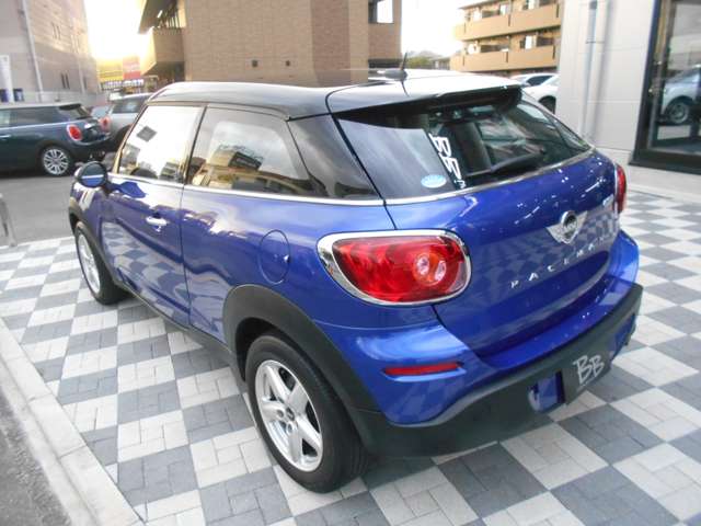 MINI Paceman 7
