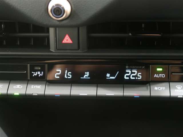 Toyota Crown Crossover 12