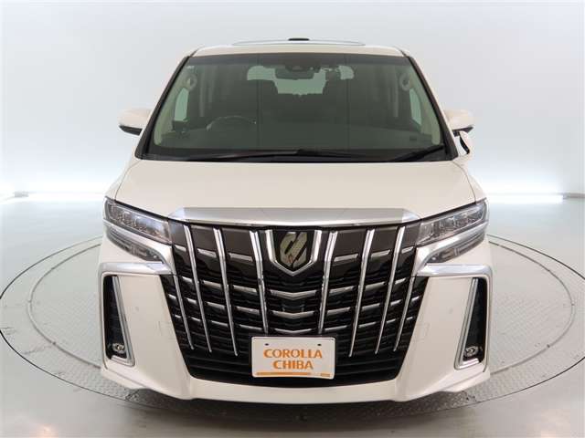 Toyota Alphard 2