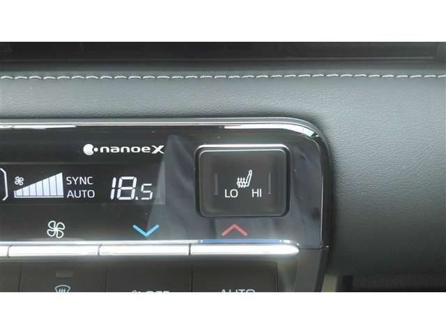 Toyota Noah 11