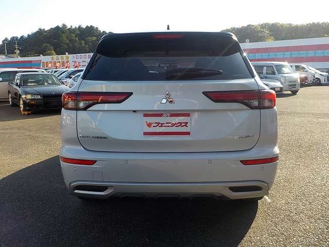 Mitsubishi Outlander 9