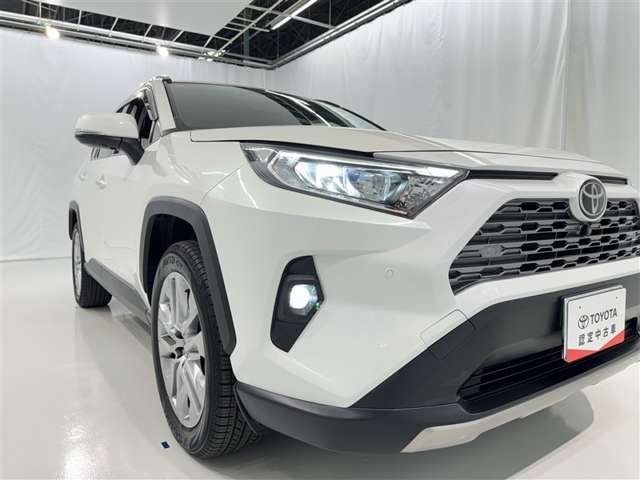 Toyota RAV4 8