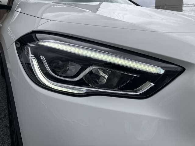 Mercedes-Benz GLA-Class 9