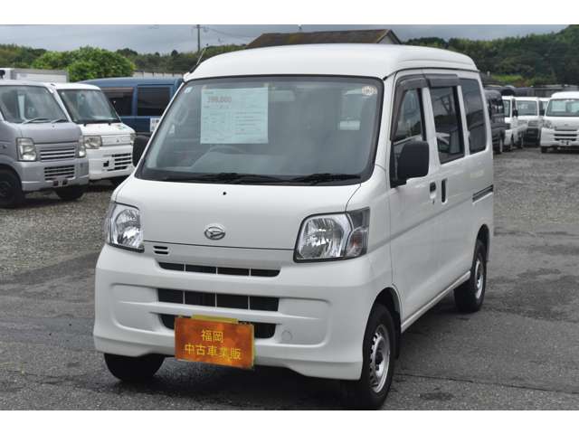 Daihatsu Hijet Cargo 11