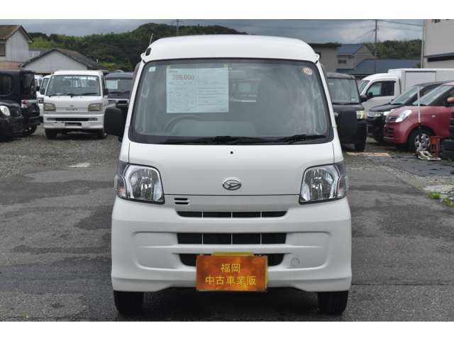 Daihatsu Hijet Cargo 10