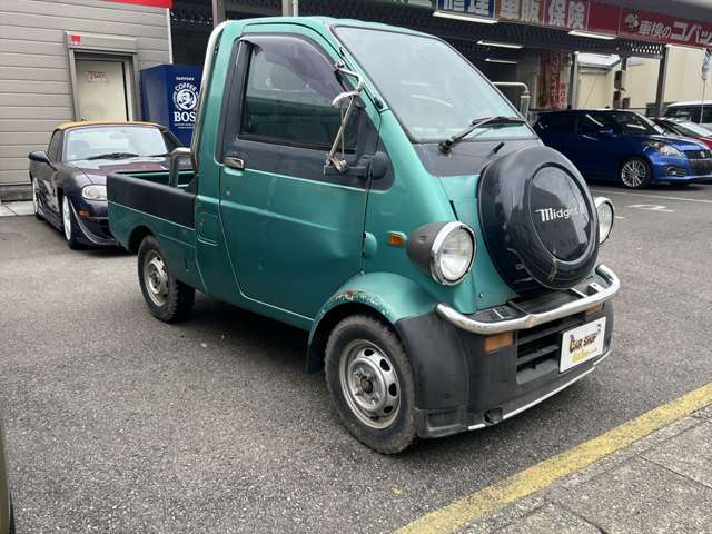 Daihatsu Midget II 3