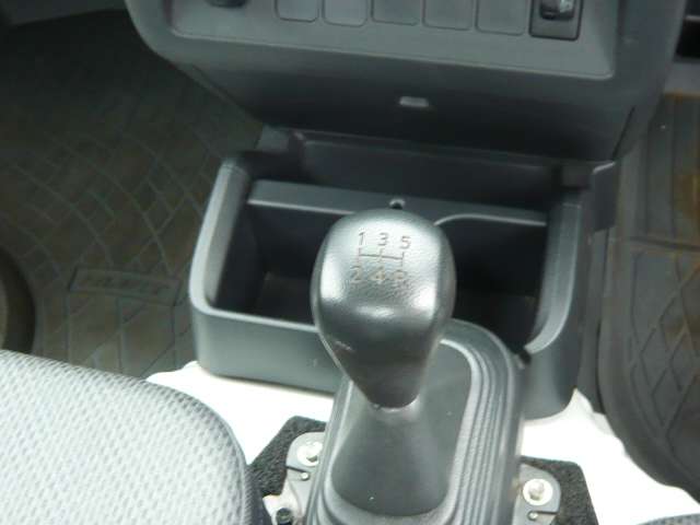Daihatsu Hijet Truck 8