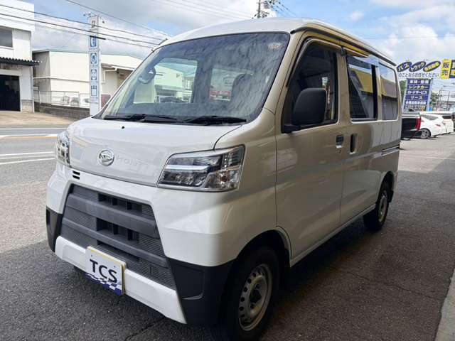 Daihatsu Hijet Cargo 3