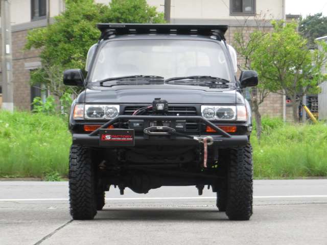 Toyota Land Cruiser 80 11