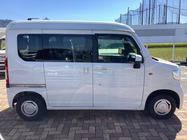 Honda N-VAN 4