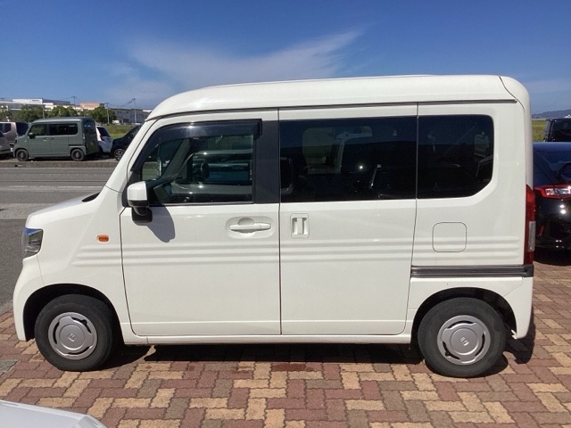 Honda N-VAN 5