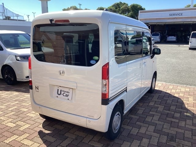 Honda N-VAN 8