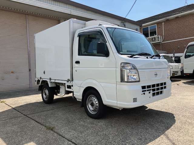 Nissan NT100 Clipper 2