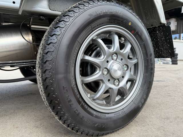 Nissan Clipper Truck 13