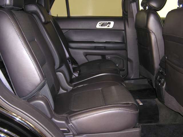 Ford Explorer 12