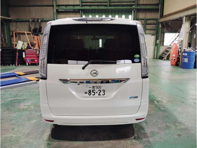 Nissan Serena 7