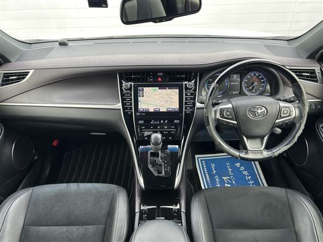 Toyota Harrier 2