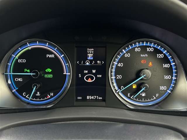 Toyota Harrier 4