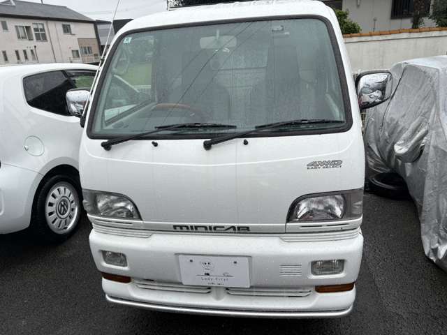 Mitsubishi Minicab Truck 11
