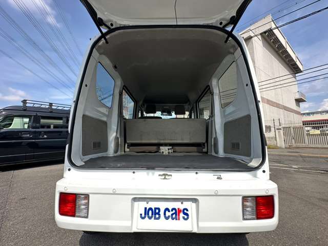 Nissan NV100 Clipper 4
